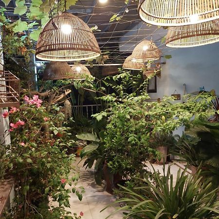 Alley Homestay Hanoi Zewnętrze zdjęcie